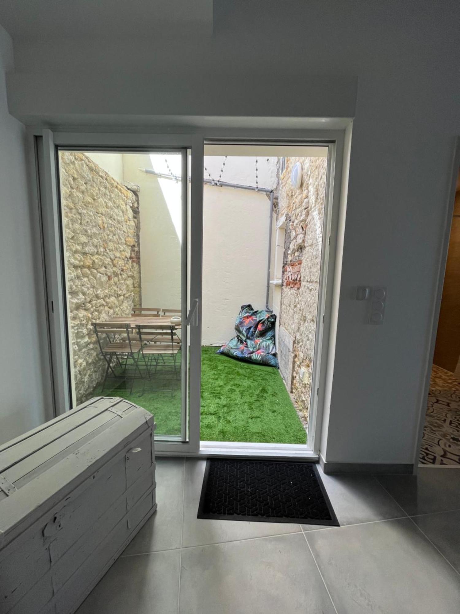 Loft Avec Terrasse Au Pied Du Chateau Amboise Exterior foto